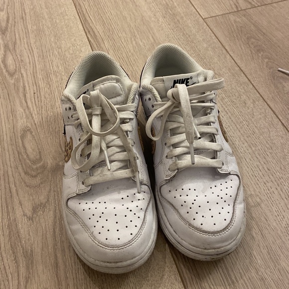 Cheetah Nike dunks - Picture 2 of 3